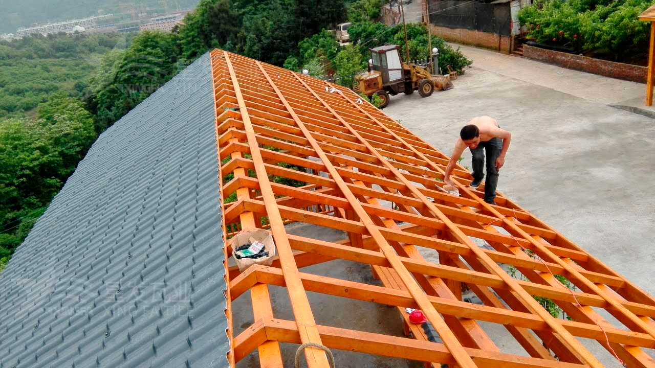 樹(shù)脂瓦安裝時(shí)，最不能忽略的3個(gè)小細(xì)節(jié)！趕緊學(xué)起來(lái)！