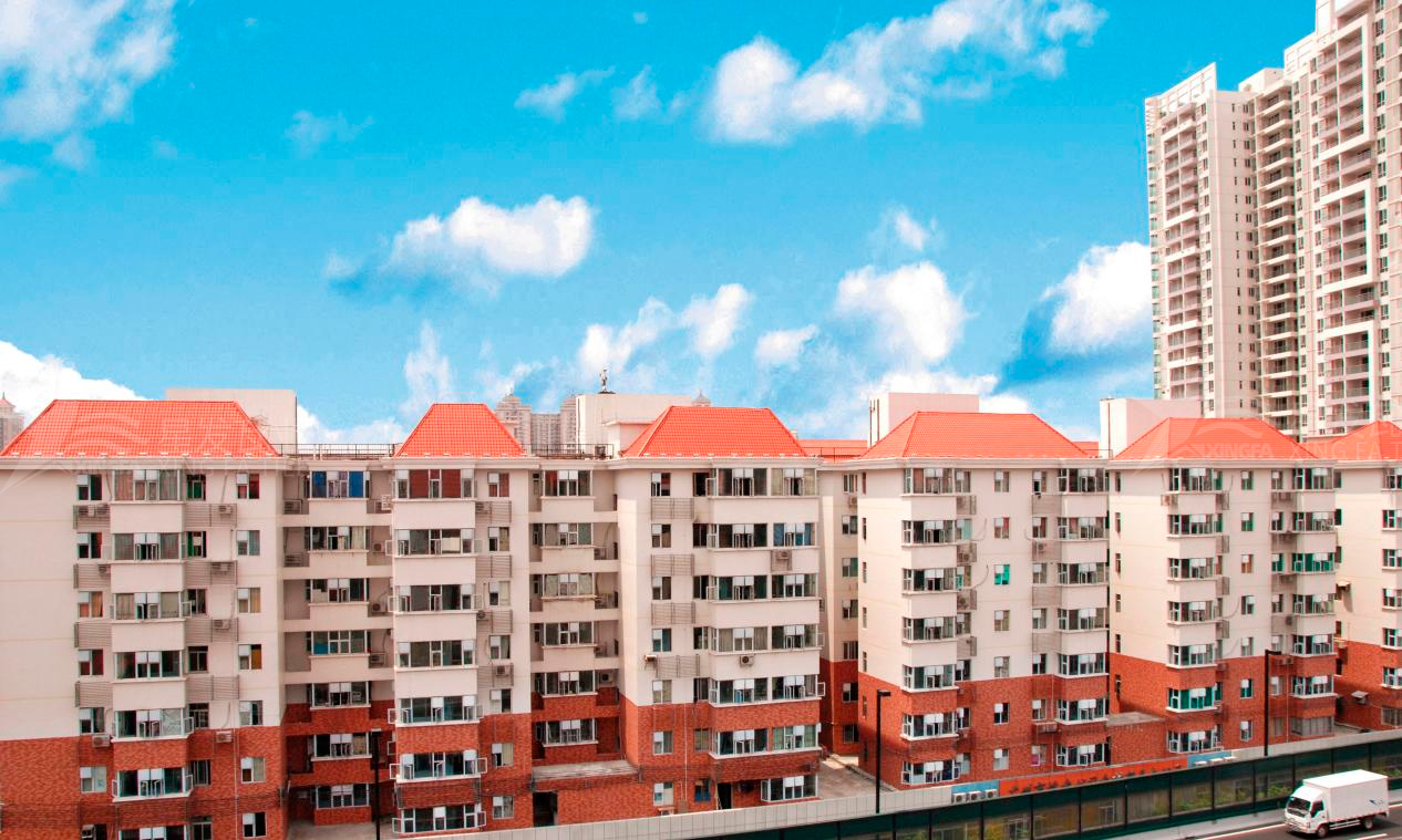 平改坡工程用合成樹脂瓦的優(yōu)勢(shì)，不僅僅是提升城市形象那么簡(jiǎn)單！