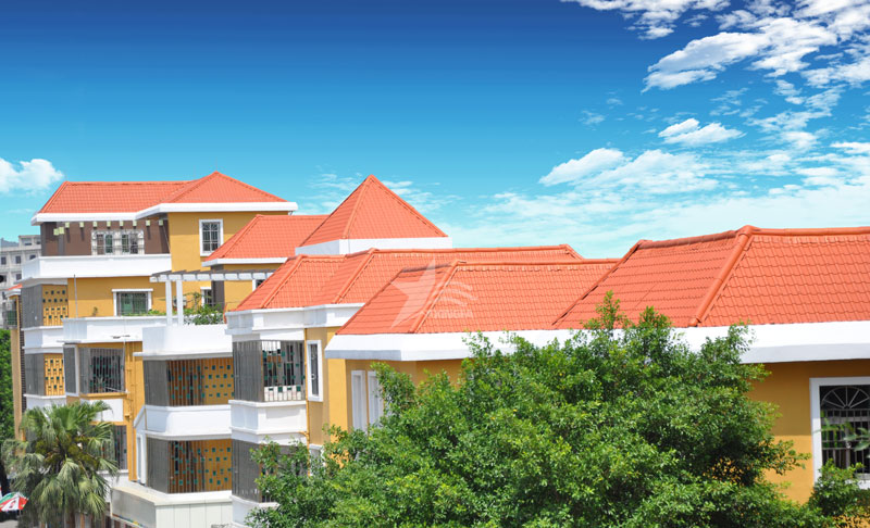 平改坡樹脂瓦工程，合成樹脂瓦輕質(zhì)高強(qiáng)，穩(wěn)固無憂提升城市整體面貌